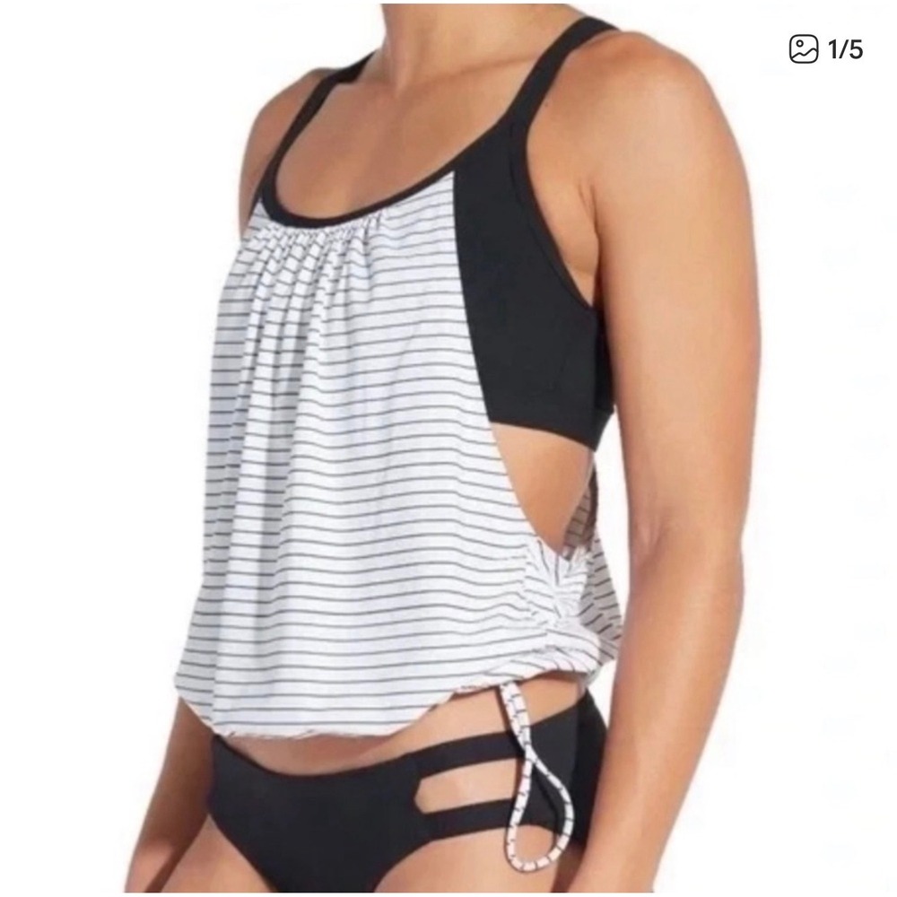 CALIA Carrie Underwood Striped Layered Tankini Top Black‎ White Small T2